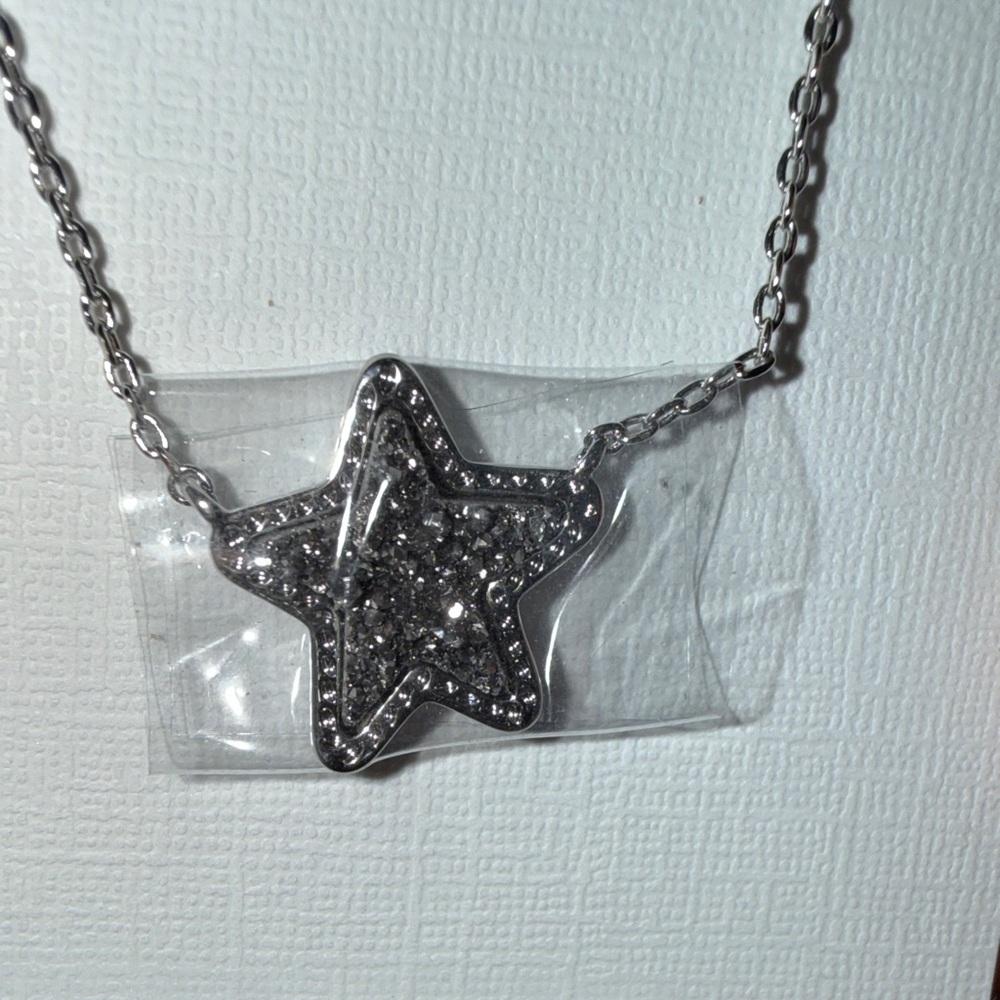 Kendra Scott Jae Star Necklace In Platinum Drusy And Rhodium Plated - Picture 7 of 7